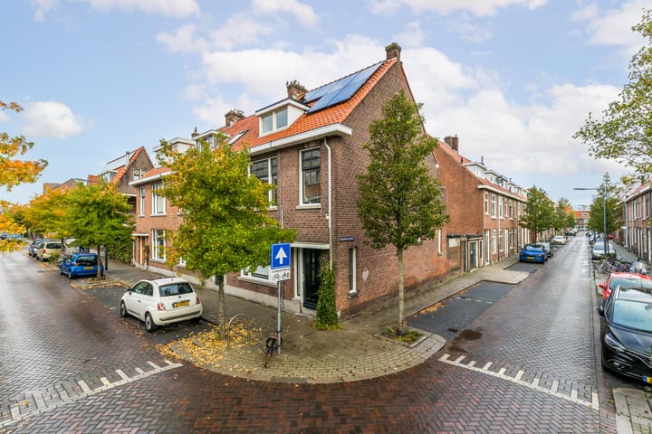 Graaf Florisstraat 50 in Schiedam photo
