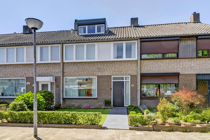 Foto van woning Graaf Hendrik van den Bergstraat 45, Venlo
