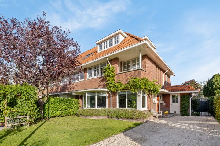 Photo of property Graaf Janlaan 41, Naarden