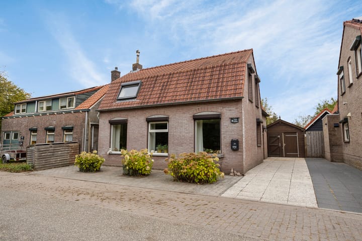 Graaf Jansdijk 88 in Axel