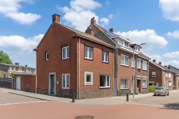 Graaf Johan Frederikstraat 2 in Landgraaf