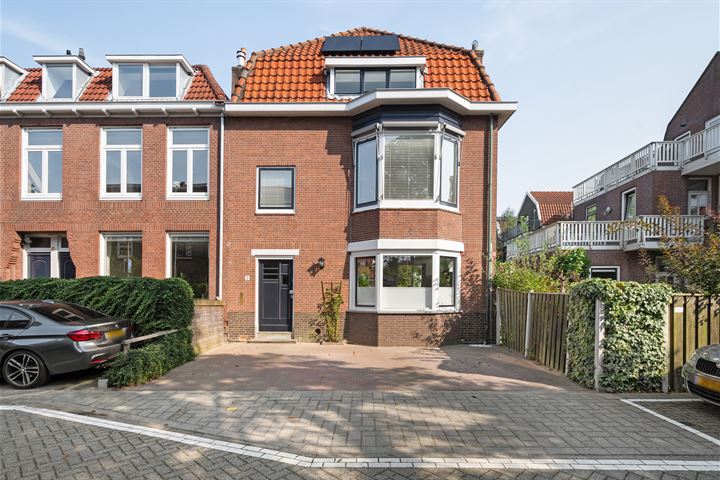 Graaf Lodewijk van Nassaustraat 2 in Rotterdam