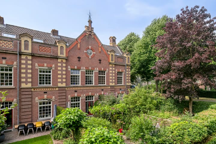 Graaf Lodewijklaan 3 in Amersfoort
