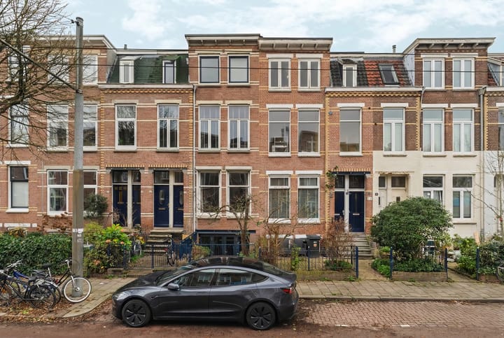 Graaf Lodewijkstraat 16 in Arnhem