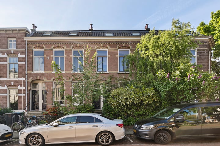Graaf Lodewijkstraat 67 in Arnhem