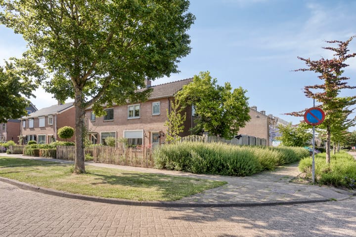 Graaf van Hornelaan 34 in Werkendam