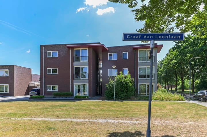 Graaf van Loonlaan 65 in Heythuysen