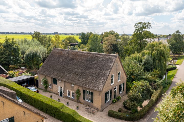 Graafdijk-oost 11 in Molenaarsgraaf