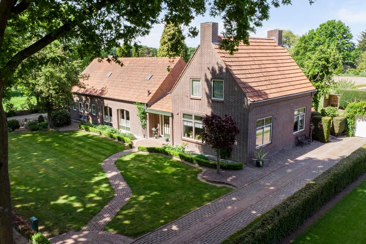Graafsedijk 18 in Vianen NB photo