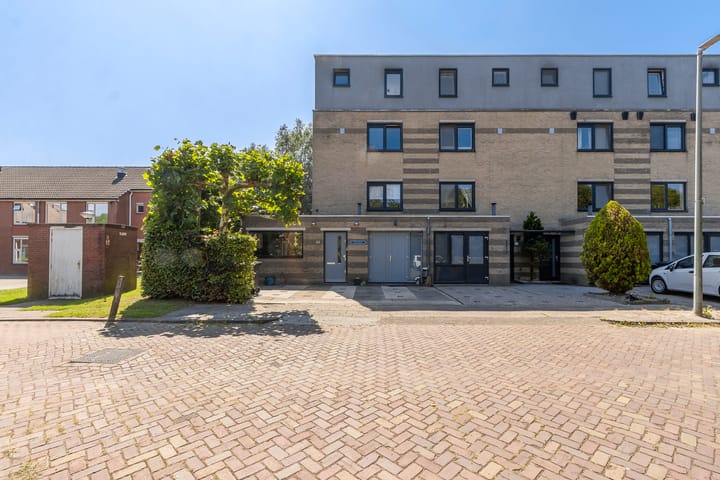 Grafelijkheidsweg 66 in Dordrecht foto