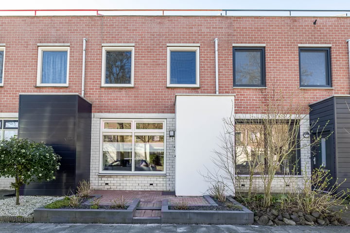 Photo of property Granpré Molièreweg 8, Groningen