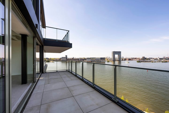 Grasweg 249 in Amsterdam