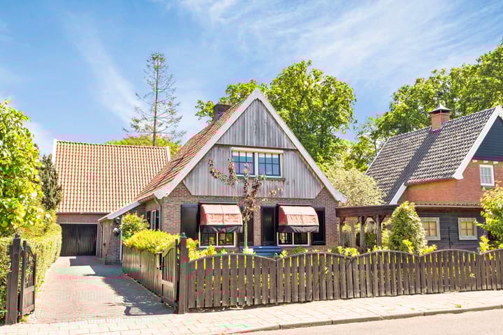 Photo of property Gravenallee 5, Saasveld