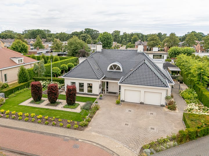 Gravenstate 8 in Heythuysen