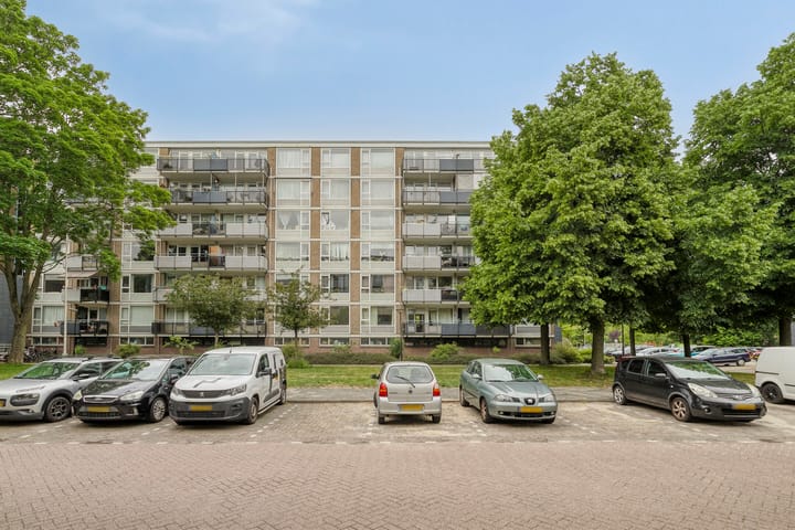 Gravin Juliana van Stolberglaan 386 in Leidschendam