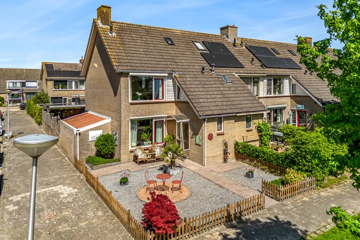 Gravin Mariastraat 2 in Nieuwerbrug aan den Rijn foto