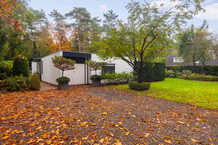 Gravin van Burenlaan 15 in Eerbeek foto