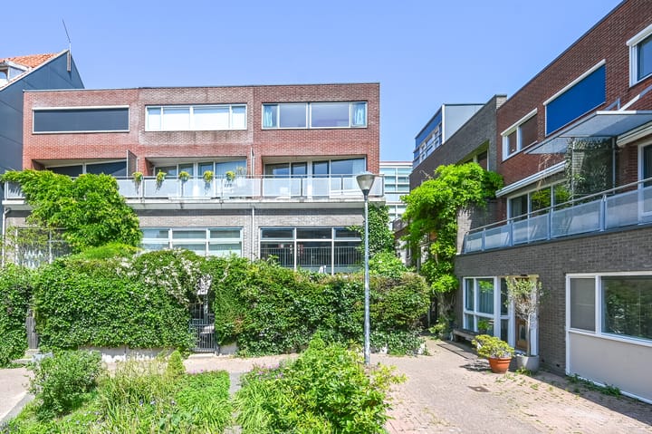 Gravinnesteeg 8 in Haarlem