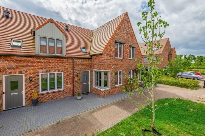 Grenenhout 3 in Waddinxveen photo