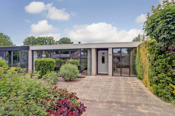 Grevenveld 25 in Huissen
