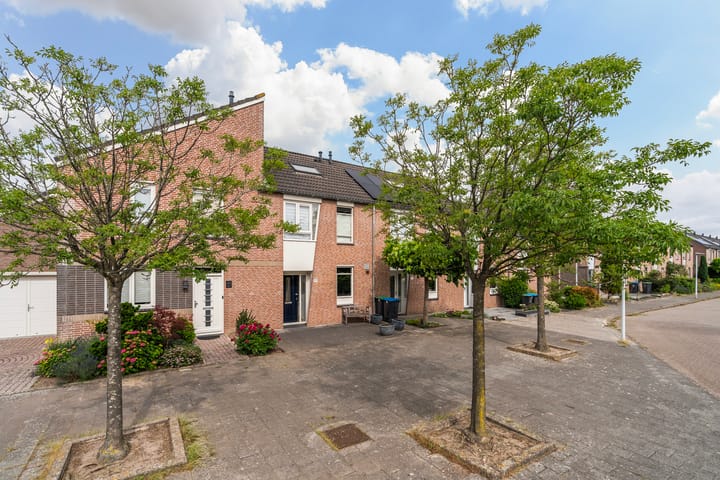 Griegplantsoen 49 in Barendrecht