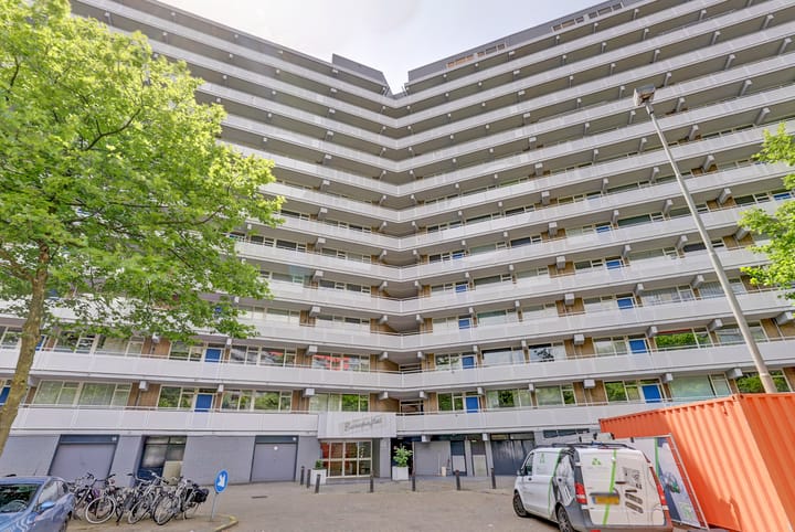 Griegplein 232 in Schiedam foto