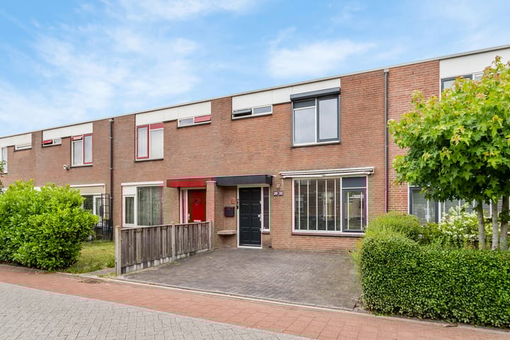 Griend 20 32 in Lelystad