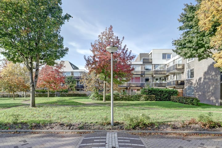 Griend 35 in Diemen foto