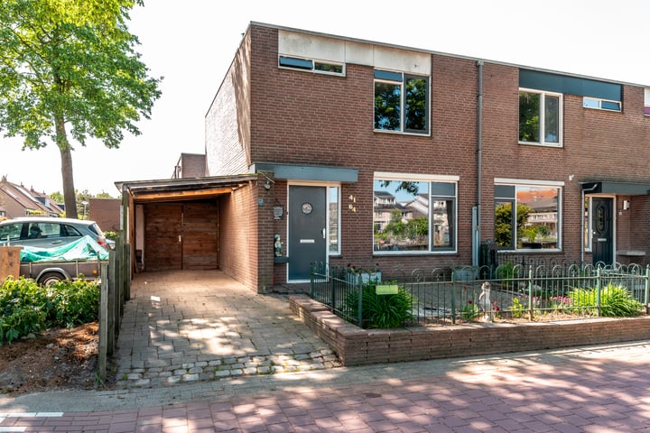Griend 41 64 in Lelystad