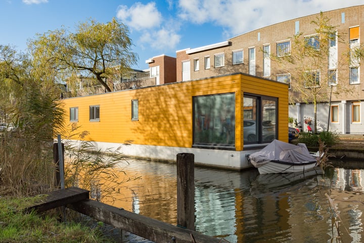 Groen van Prinstererkade 99 in Maassluis