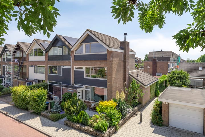 Photo of property Groen van Prinstererlaan 31, Reeuwijk