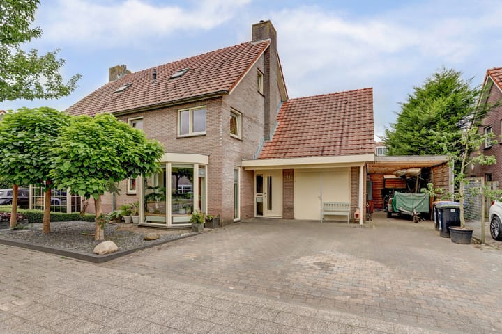 Groene Specht 11 in Zeewolde