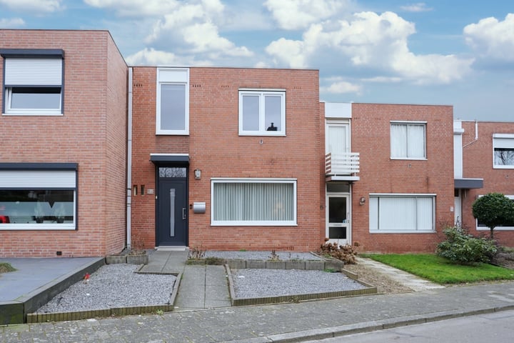 Photo of property Groenendaal 13, Landgraaf