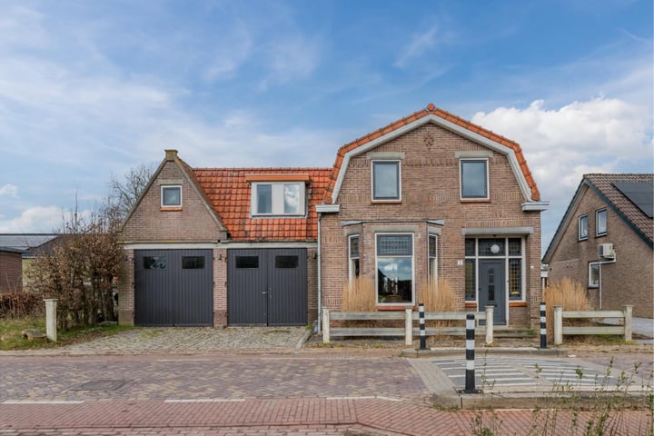 Photo of property Groenendijk 12, Lage Zwaluwe