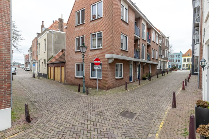 Groenewoud 4 in Vlissingen