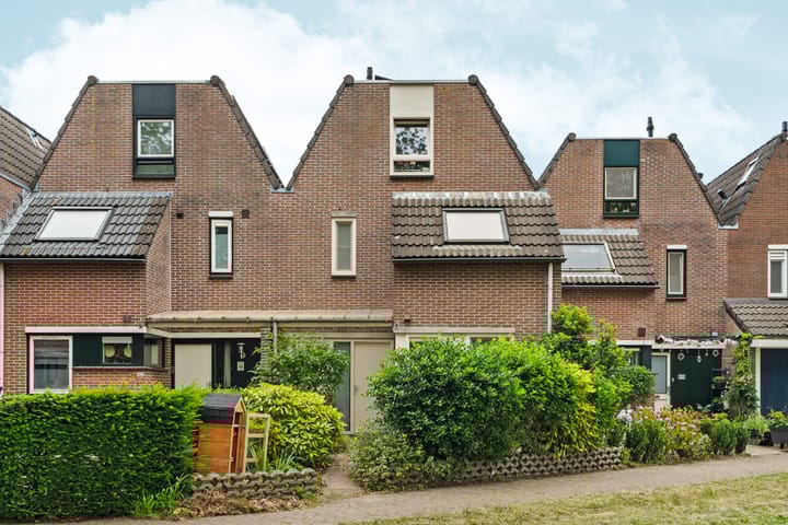Groenhof 23 in Almere foto