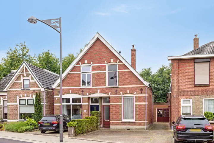 Groenloseweg 11 in Winterswijk Foto