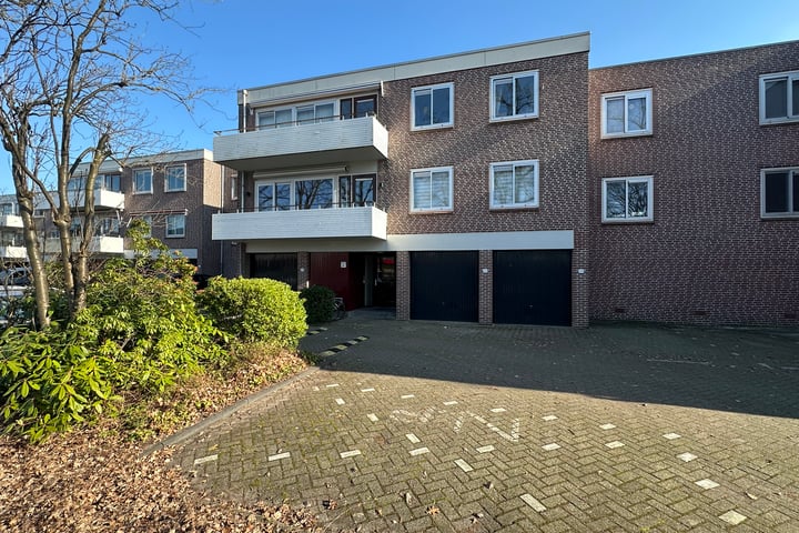 Groenoord 306 in Alphen aan den Rijn