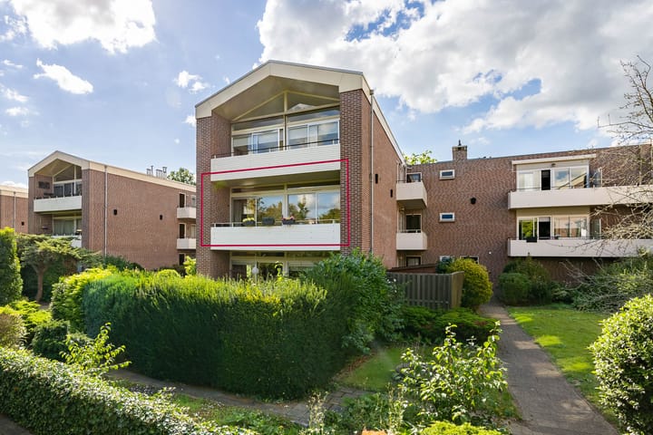 Groenoord 322 in Alphen aan den Rijn foto