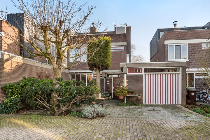 Groenoord 386 in Alphen aan den Rijn