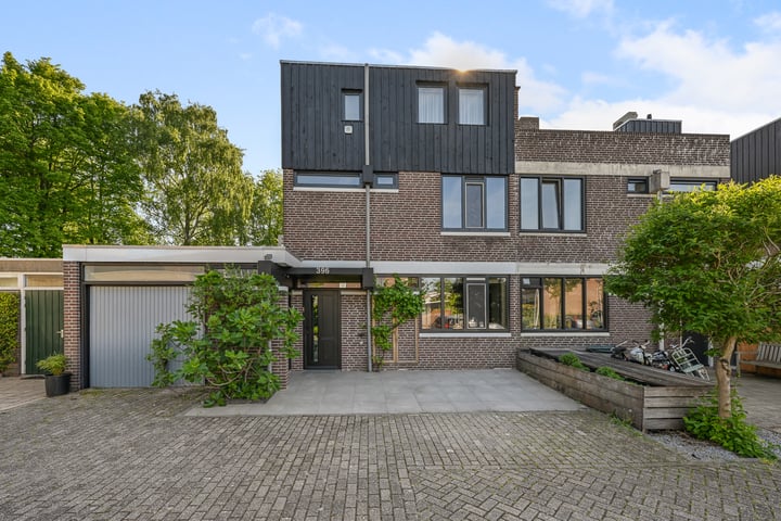 Groenoord 396 in Alphen aan den Rijn