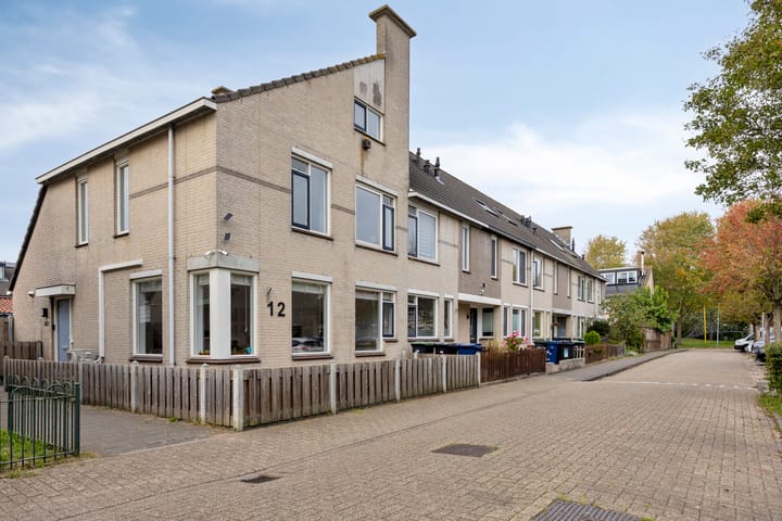 Groevenbeekstraat 12 in Almere