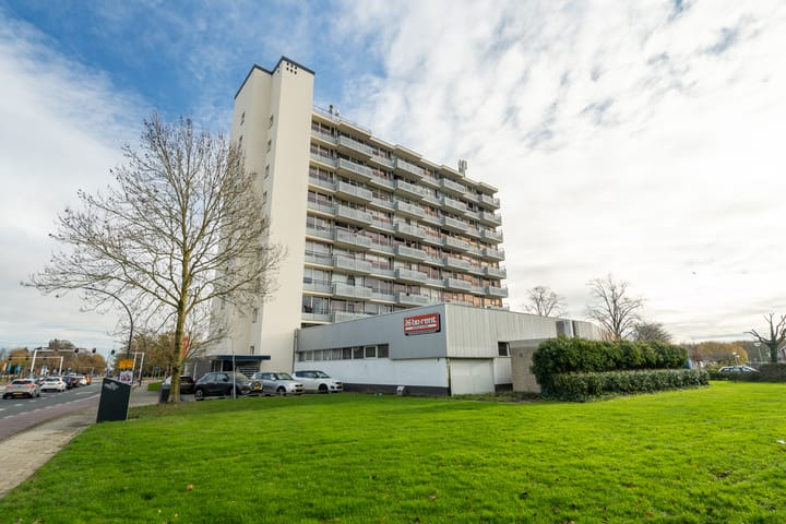 Photo of property Gronausestraat 198, Enschede