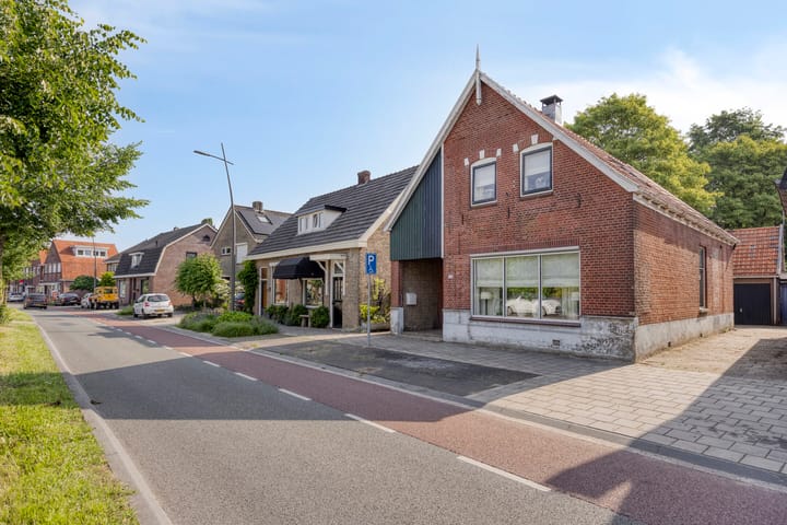 Gronausestraat 235 in Losser