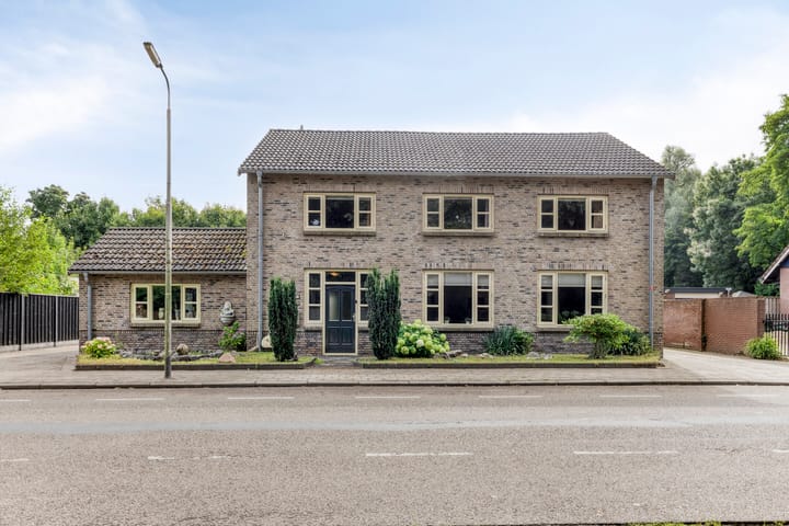 Gronausestraat 473 in Glane photo