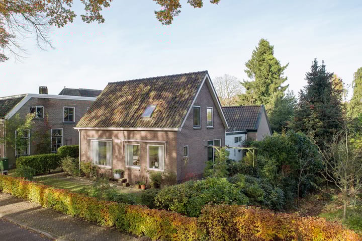 Grote Brink 31 in Rolde