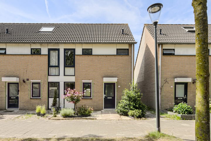 Grote Dijk 2 in Breda foto