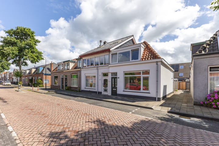 Grote Houtweg 181 in Beverwijk