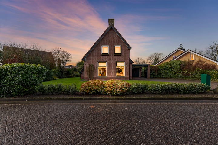 Photo of property Grote Leijen 97, Appelscha