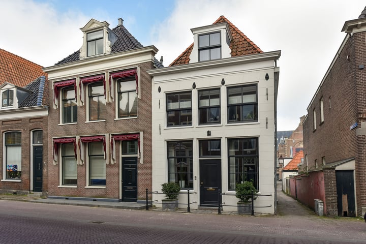 Photo of property Grote Oost 19, Hoorn